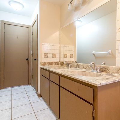 400 Cenaroca Ct Ne, Albuquerque, NM 87123