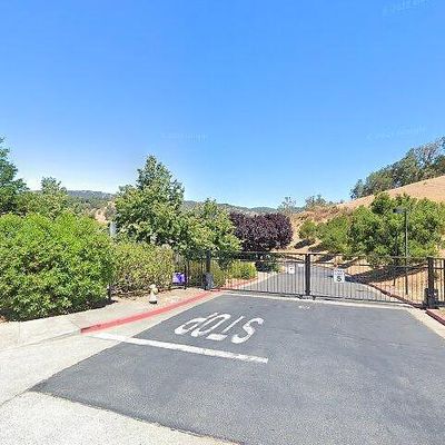 400 Deer Valley Rd #3 J, San Rafael, CA 94903