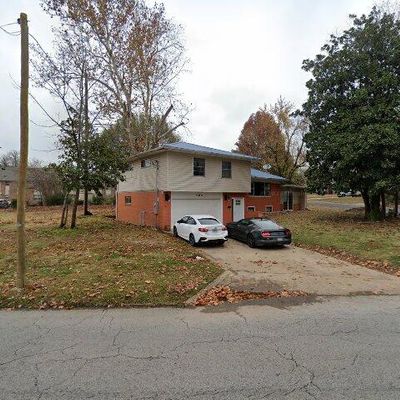 400 Sanders Ave, Springdale, AR 72764