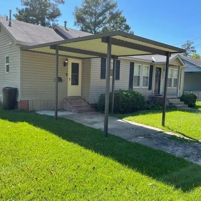 401 Corrine St, Pineville, LA 71360