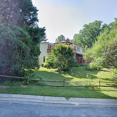 401 E Melbourne Ave, Silver Spring, MD 20901