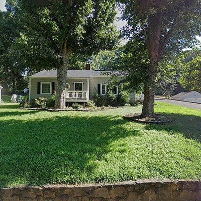 402 Sharon Ave Nw, Lenoir, NC 28645