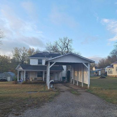 403 W Dayton Ave, Burlingame, KS 66413