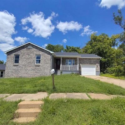 404 Houser St, Park Hills, MO 63601