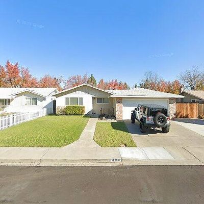 406 Andrea Dr, Vacaville, CA 95687