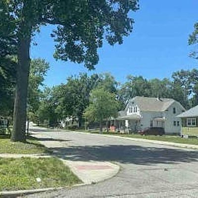 407 Holliday St, Michigan City, IN 46360