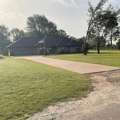 409 S Bryson St, Bogata, TX 75417