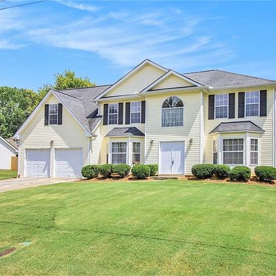 4096 English Valley Dr, Ellenwood, GA 30294