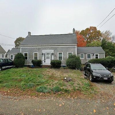 41 Walnut St, Reading, MA 01867