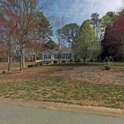 4108 Falcon Shores Ct Nw, Acworth, GA 30101