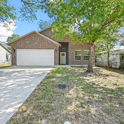 4109 3 Rd St, Greenville, TX 75401