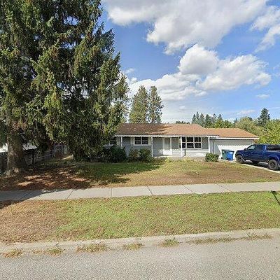 411 E 15 Th Ave, Post Falls, ID 83854