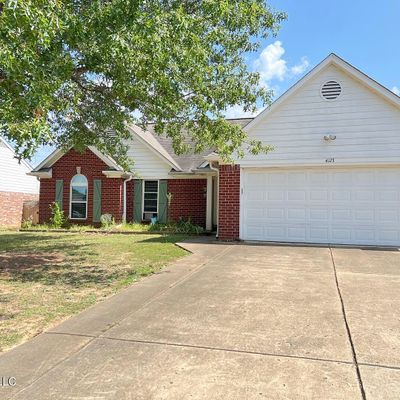 4123 Meadow Creek Dr, Horn Lake, MS 38637