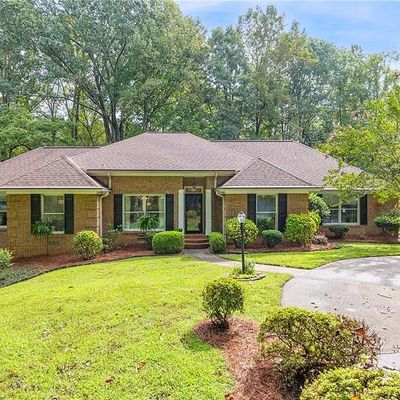 500 Gold Dust Ct, Greensboro, NC 27455