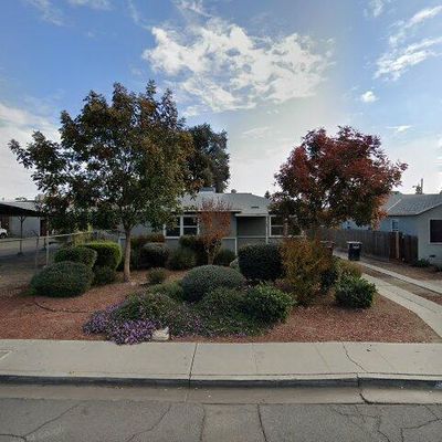 500 N Hall St, Visalia, CA 93291