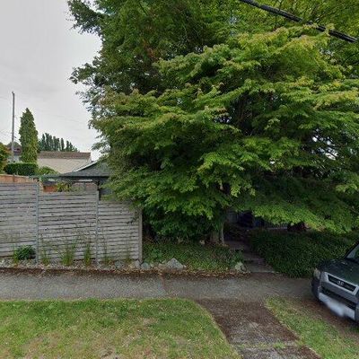 5002 46 Th Ave Sw, Seattle, WA 98136