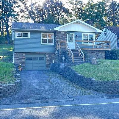 502 Grandview Rd, Altoona, PA 16601