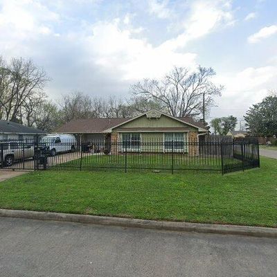 502 W Sunnyside St, Houston, TX 77091