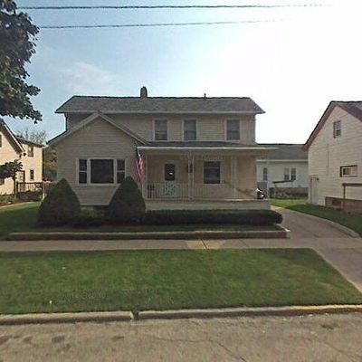 506 Boyd St, Oshkosh, WI 54901