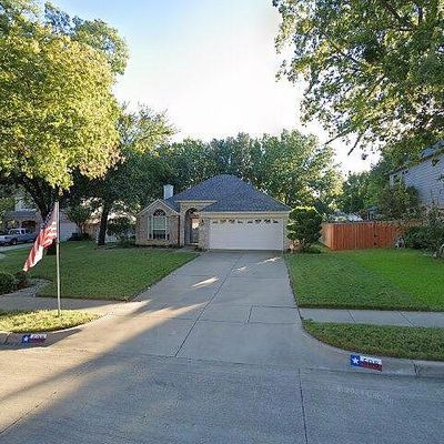 508 Briarcrest Dr, Burleson, TX 76028