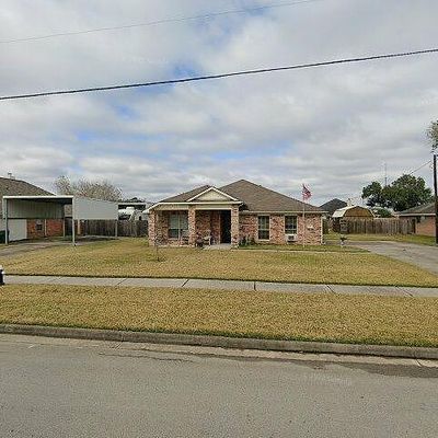 509 Ford Ave, Dayton, TX 77535