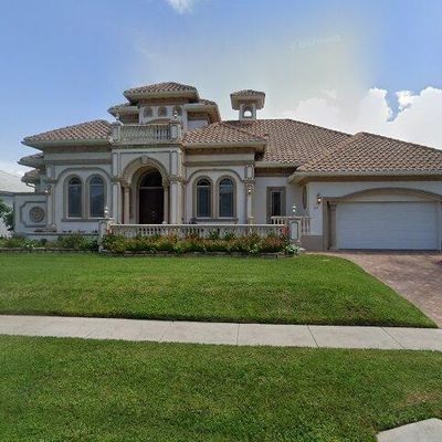 509 Spinnaker Dr, Marco Island, FL 34145