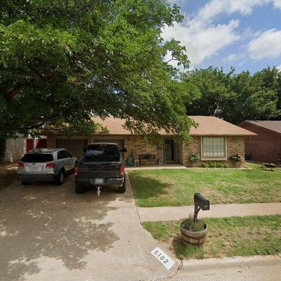 5102 70 Th St, Lubbock, TX 79424