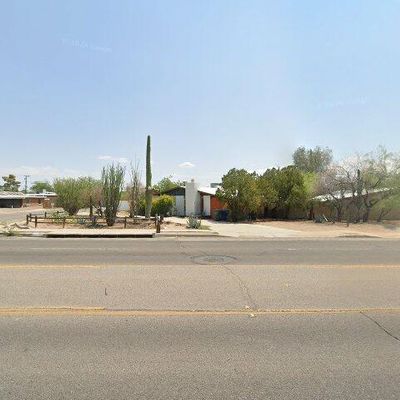 5126 E 29 Th St, Tucson, AZ 85711