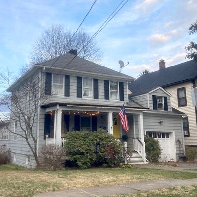 513 Monroe St, Hackettstown, NJ 07840