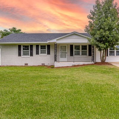 5143 W P Hardy Road, La Grange, NC 28551