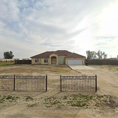 5150 Coronado St W, Bakersfield, CA 93314