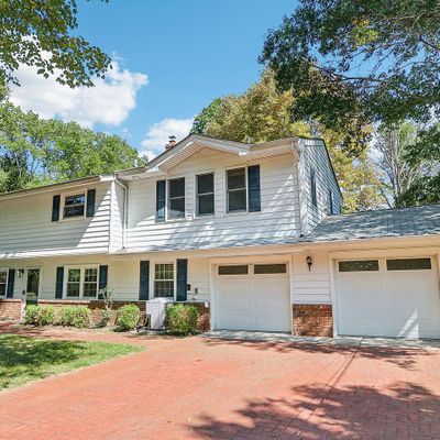 52 Penn Lyle Rd, Princeton Junction, NJ 08550