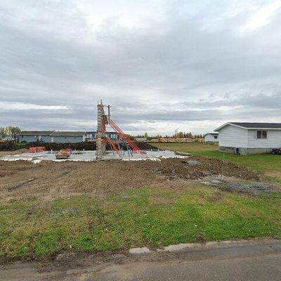 520 Garfield St Se, Warroad, MN 56763