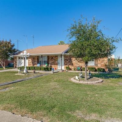 522 E County Line Rd, Royse City, TX 75189