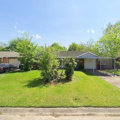 5226 Canterway Dr, Houston, TX 77048