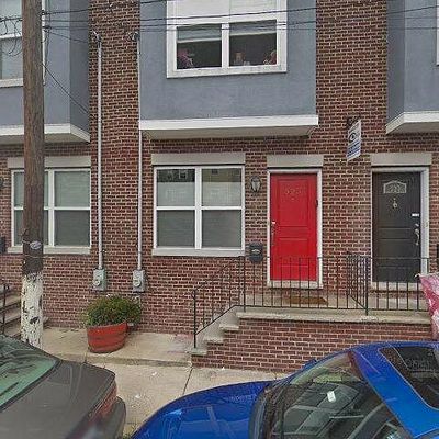 523 Titan St, Philadelphia, PA 19147