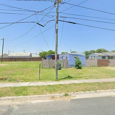 526 Webb St, Corpus Christi, TX 78418