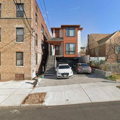 53 E Brinkerhoff Ave, Palisades Park, NJ 07650