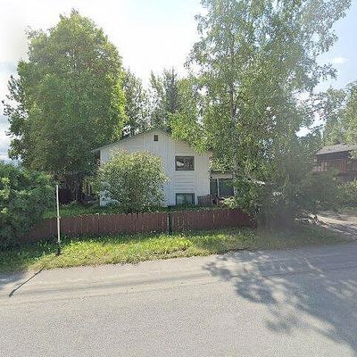 5318 Caribou Ave, Anchorage, AK 99508