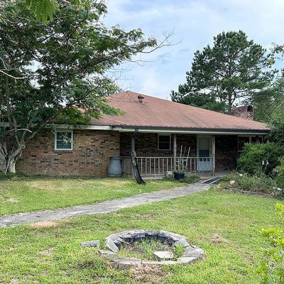 46 Huckleberry N, Poplarville, MS 39470