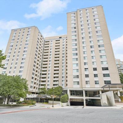 4601 N Park Ave #1004 D, Chevy Chase, MD 20815