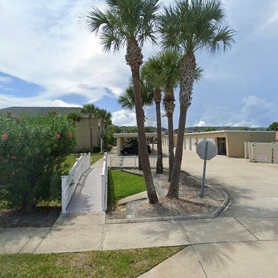 462 Bouchelle Dr #305, New Smyrna Beach, FL 32169