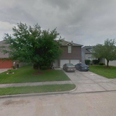 4635 Reams Ln, Fresno, TX 77545