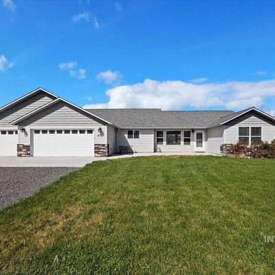 471 W Salmon St, Hagerman, ID 83332