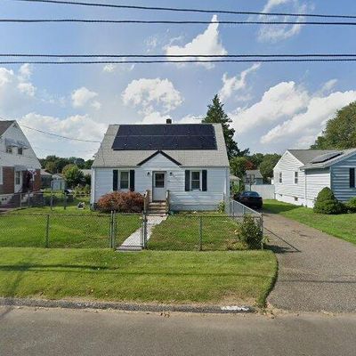 484 Reitter St W, Stratford, CT 06614