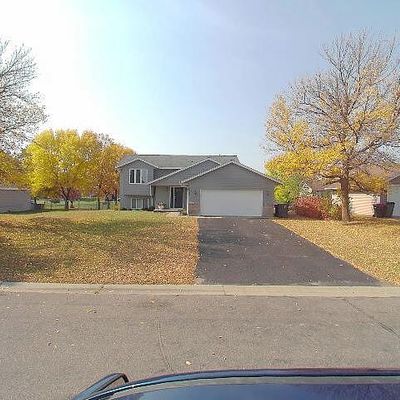 4865 Stoneridge Dr, Monticello, MN 55362