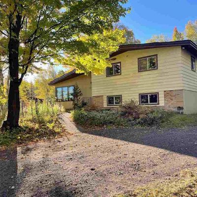 4882 Woodridge Dr, Hermantown, MN 55811