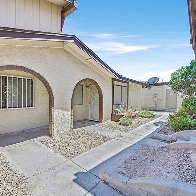 5725 Smoke Ranch Road #B, Las Vegas, NV 89108