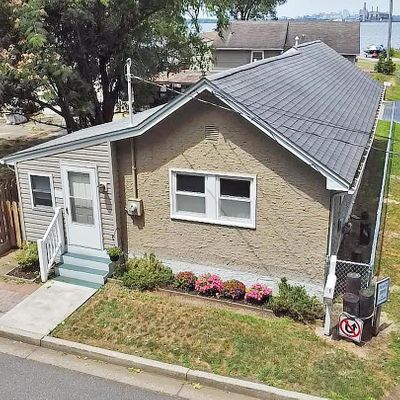 58 Mill St, Penns Grove, NJ 08069