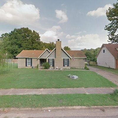 5840 Port Haven Rd, Millington, TN 38053